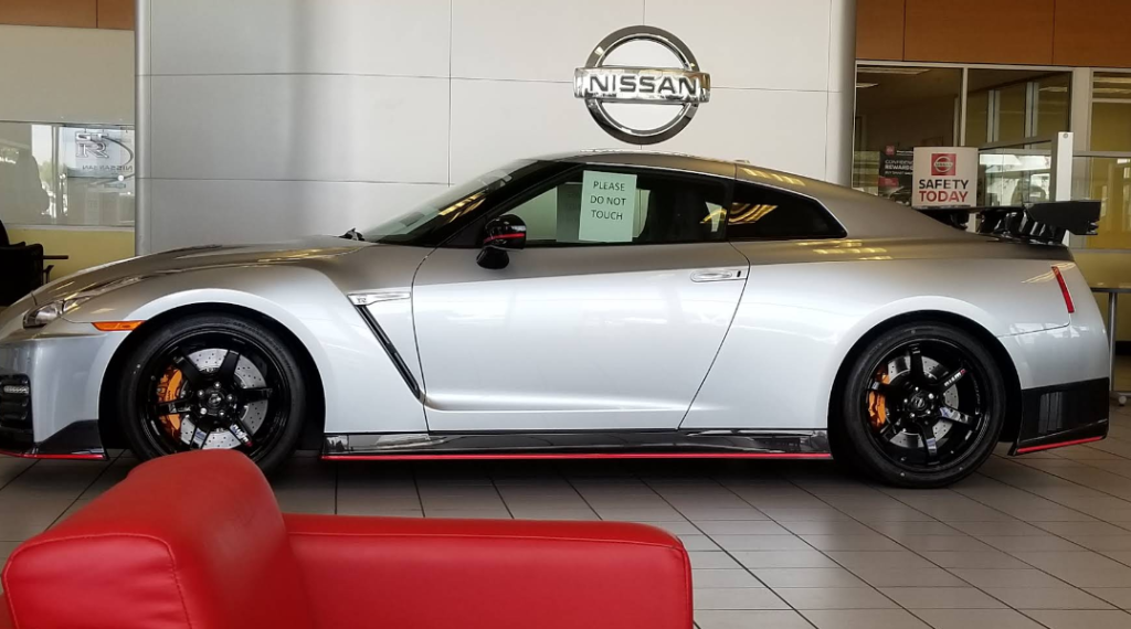 Peoria Nissan in Peoria, AZ